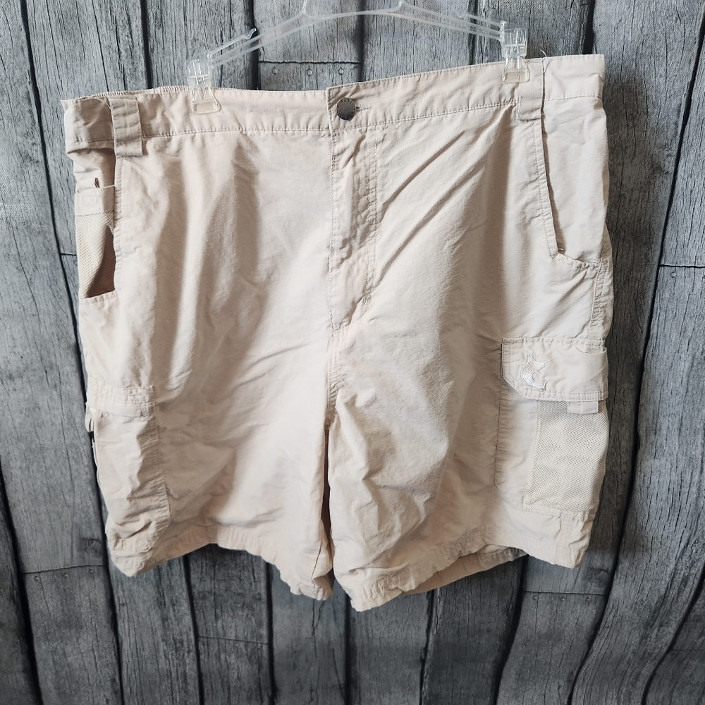 Reel Legends Khaki Shorts‎ XL